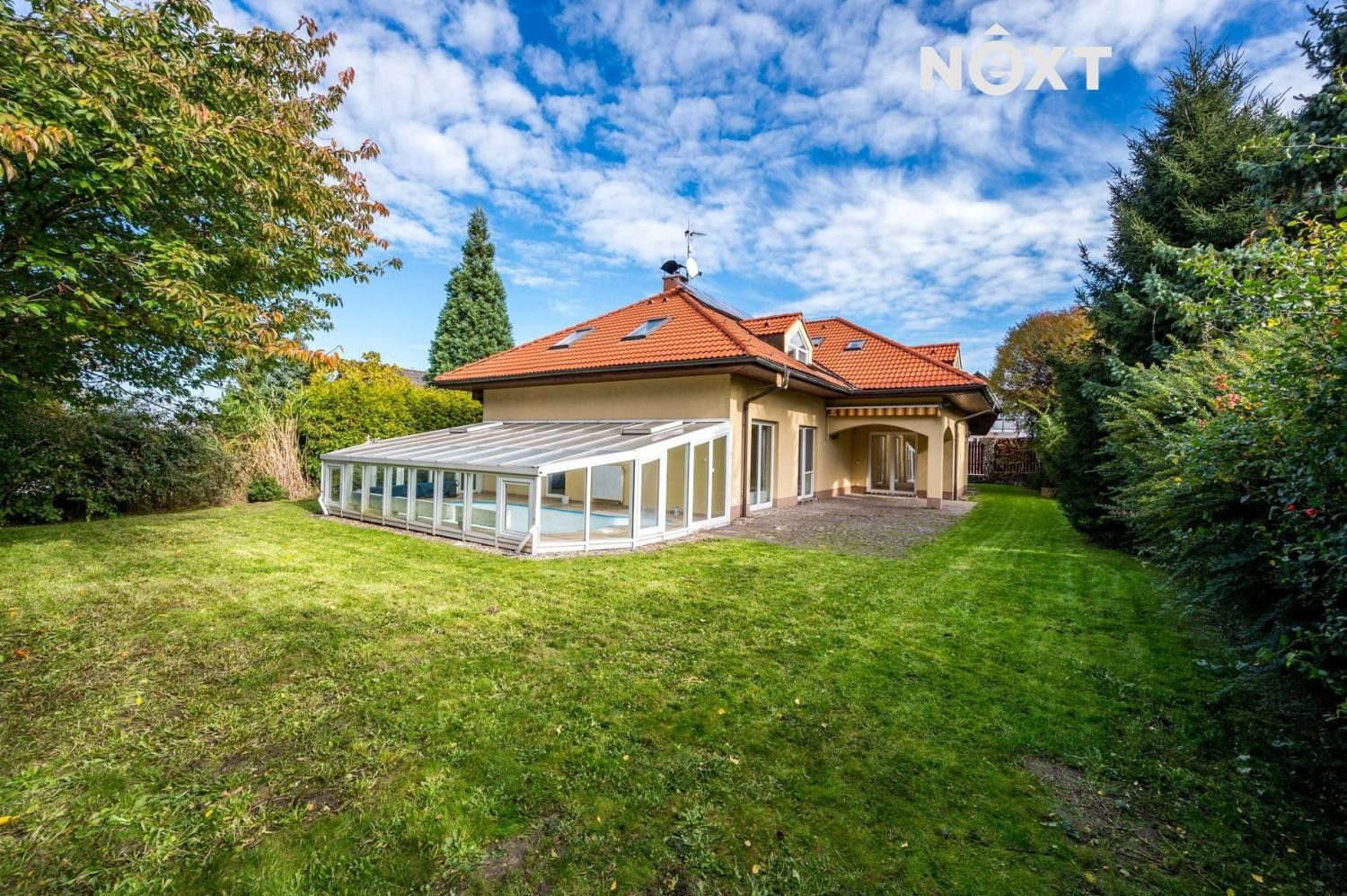 Rodinné domy, Za Šmatlíkem, Praha, 337 m²