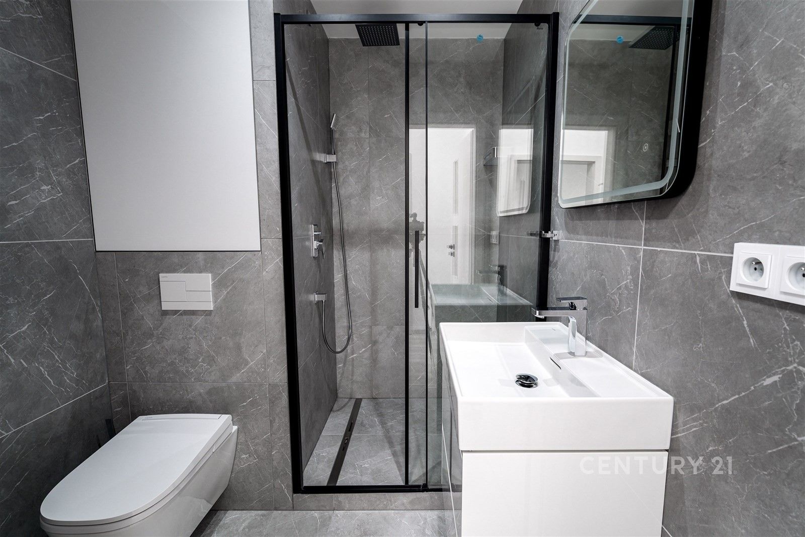Pronájem byt 1+1 - Vídeňská třída 3279, Znojmo, 33 m² - 5
