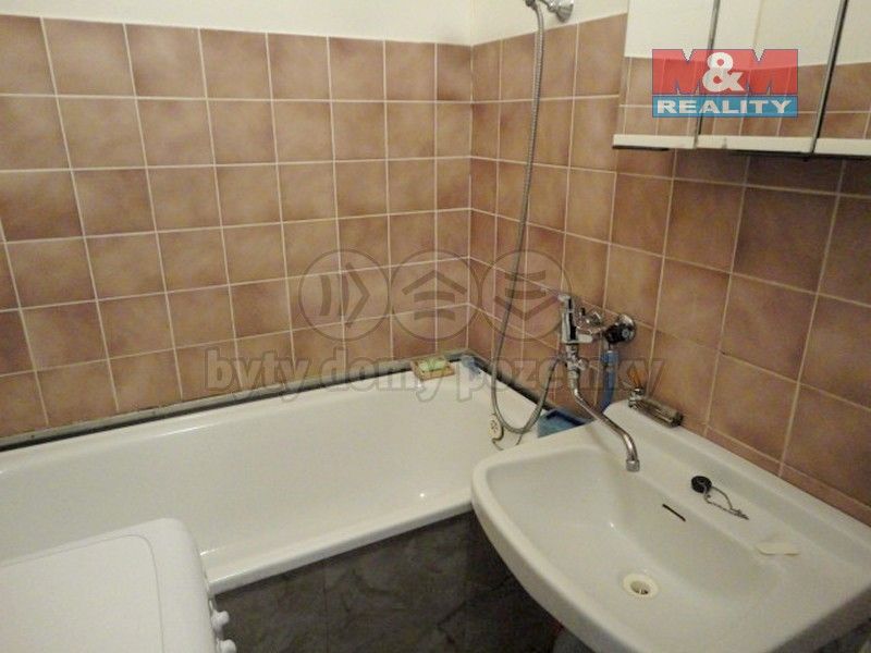 Pronájem byt 2+1 - Jiráskova, Bruntál, 57 m²