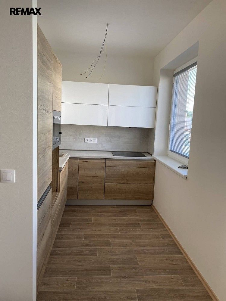 Pronájem byt 2+kk - Rožnov pod Radhoštěm, okres Vsetín, Zlínský kraj, 47 m² - 5