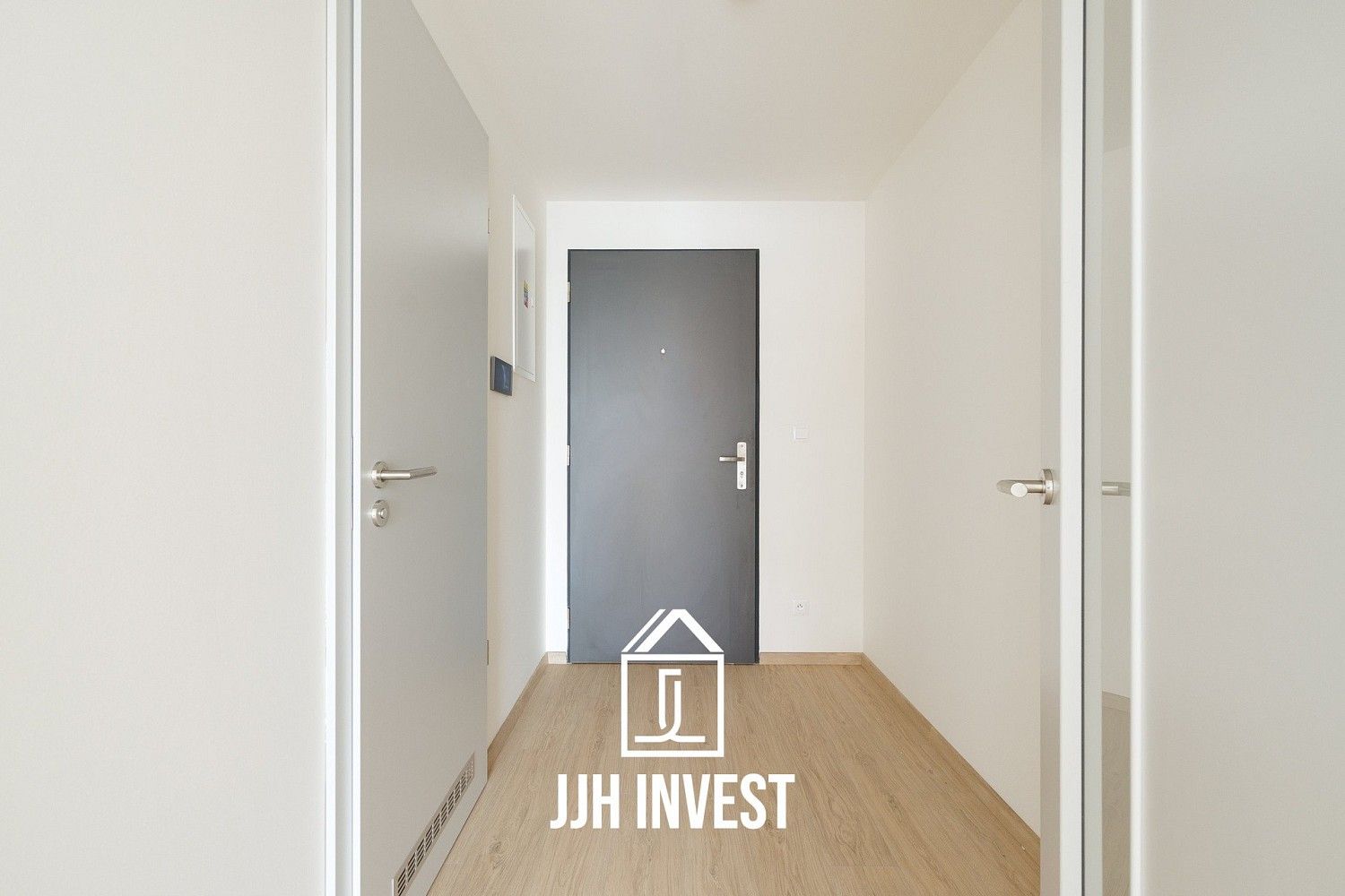 Byt 1+kk · 30 m² · Praha - Řeporyje, okres Praha 13, Hlavní město Praha - 4