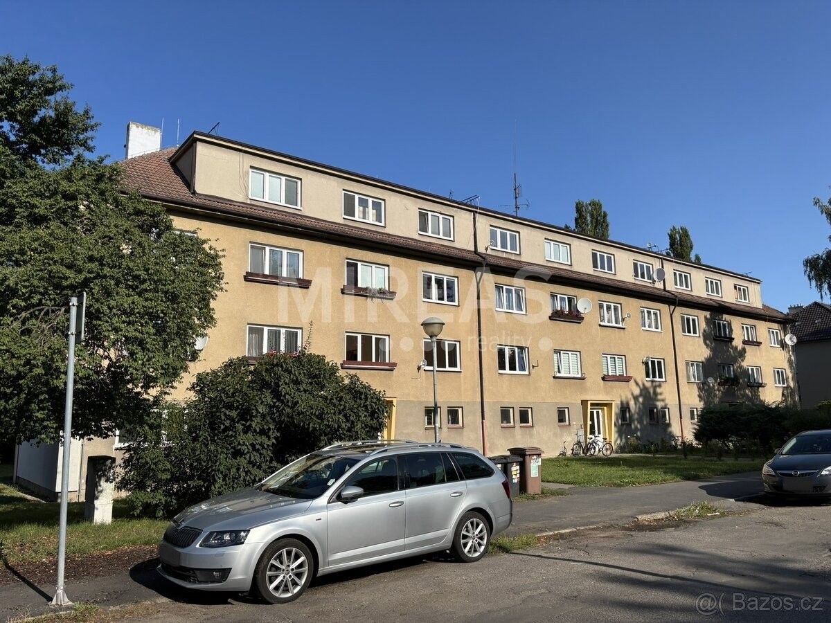 Byty, Poděbrady, 290 01