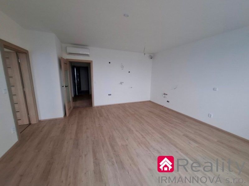 Byt 2+kk, 61 m²