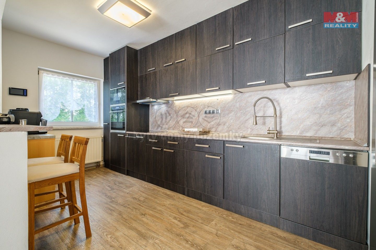 Prodej rodinný dům - Okružní, Březová, 367 m²