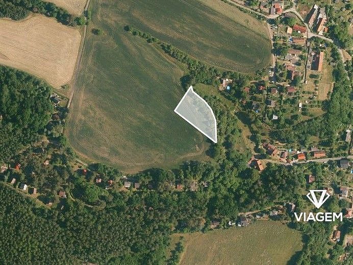 Zemědělské pozemky, Želízy, okres Mělník - 2