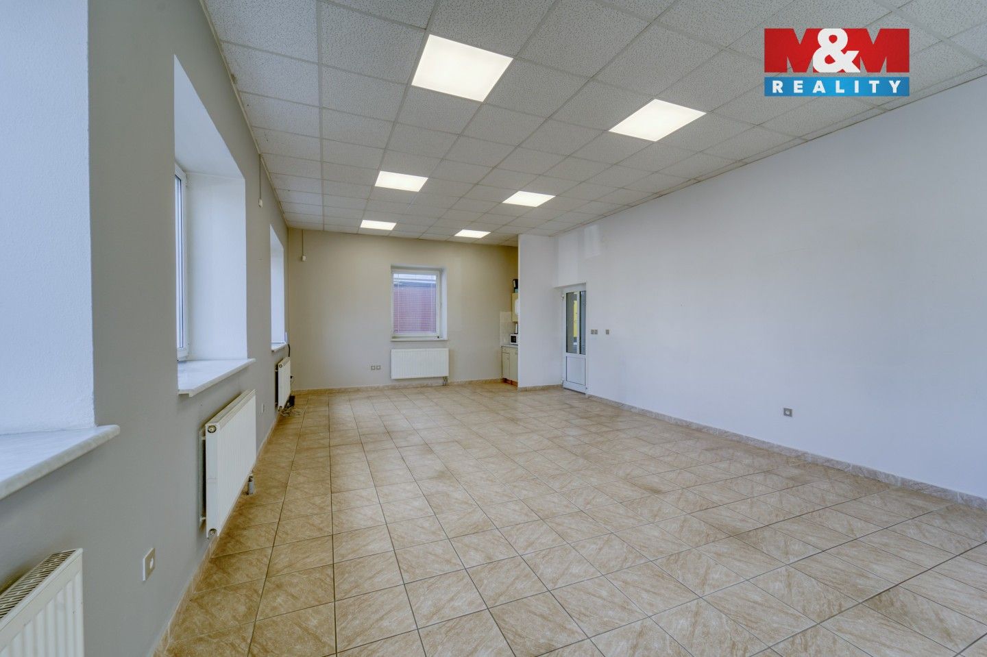 Obchodní prostory · 64 m² · Koldinova, Klatovy - 4