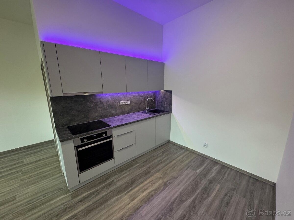 Pronájem byt - Třebíč, 674 01