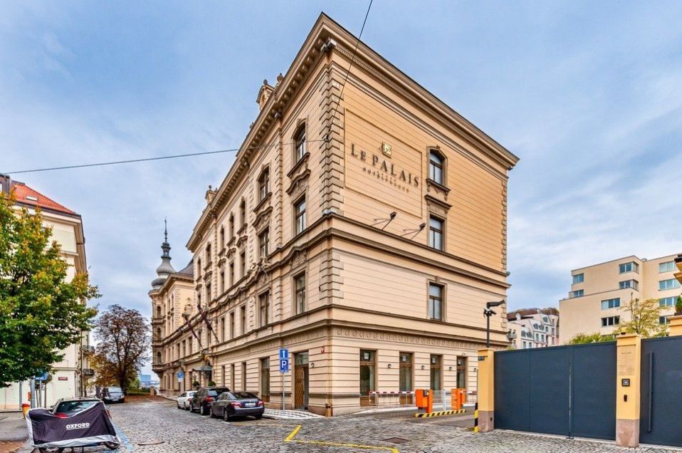 Pronájem byt 1+kk - U Zvonařky, Praha, 40 m²