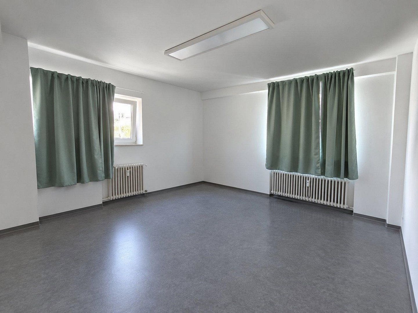 Pronájem byt - Herdweg 35 Stuttgart Nord Baden-Württemberg 70174, 13 m² - 5