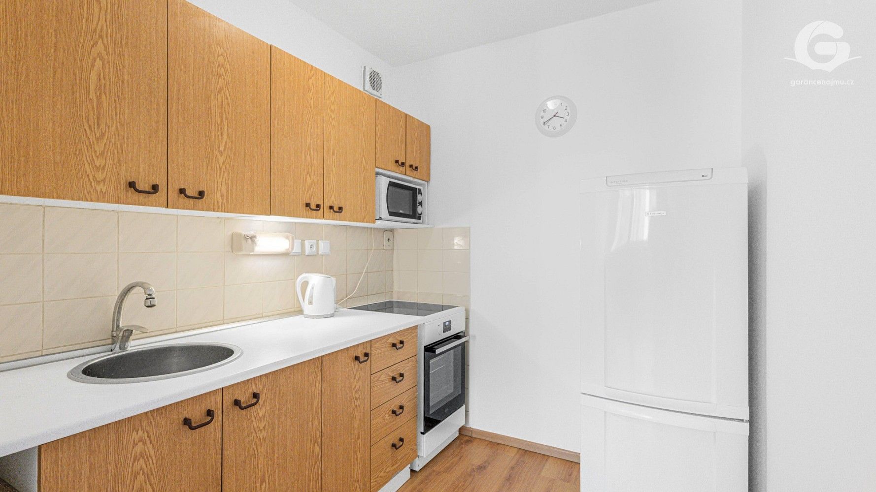 Pronájem byt 2+kk - Jana Růžičky, Praha 4 - Kunratice, 45 m² - 5