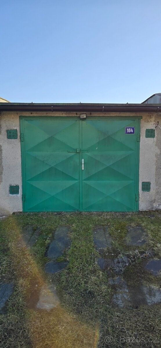 Garáže, Havířov, 736 01