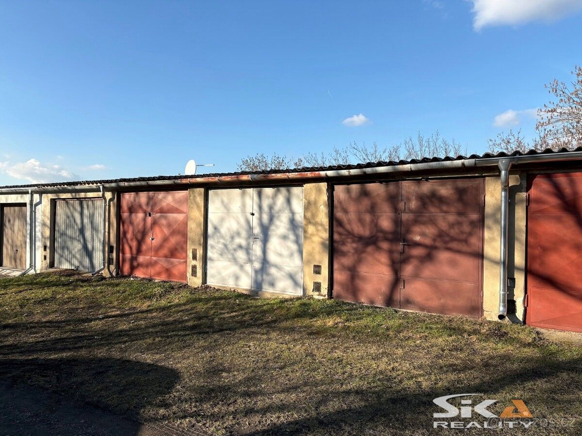Garáž · Louny, 440 01 - 4