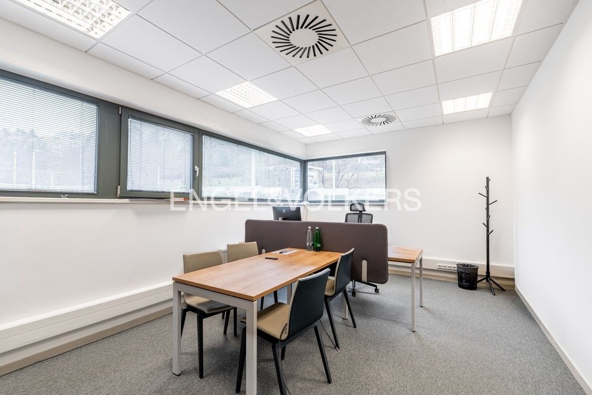 Pronájem kancelář - Radlická 3314, Praha, 130 m²