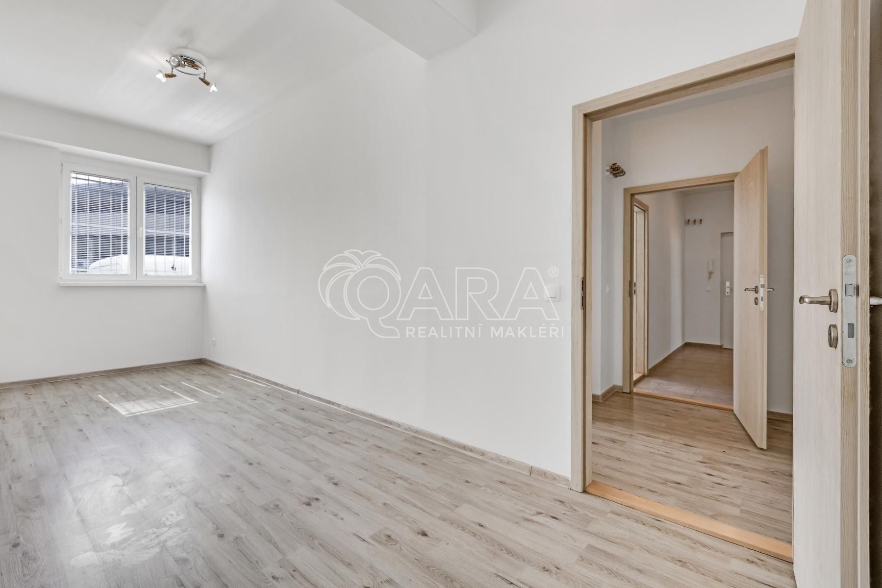 Byt 4+1 · 86 m² · Vladivostocká  , Praha - 2