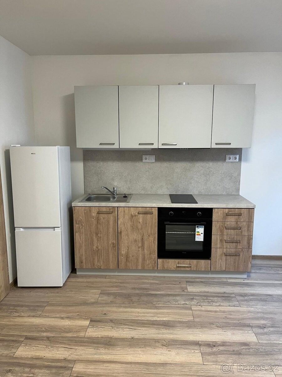 Byty, Pardubice, 530 02