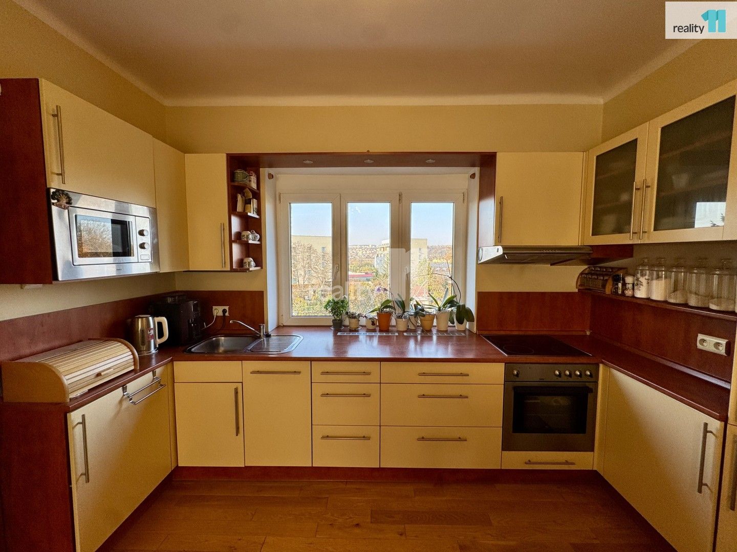 Prodej rodinný dům - Odlehlá, Praha, 140 m²