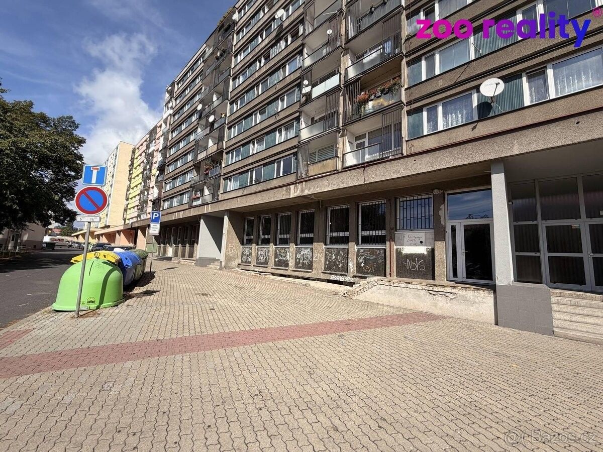 Obchodní prostory, Chomutov, 430 01