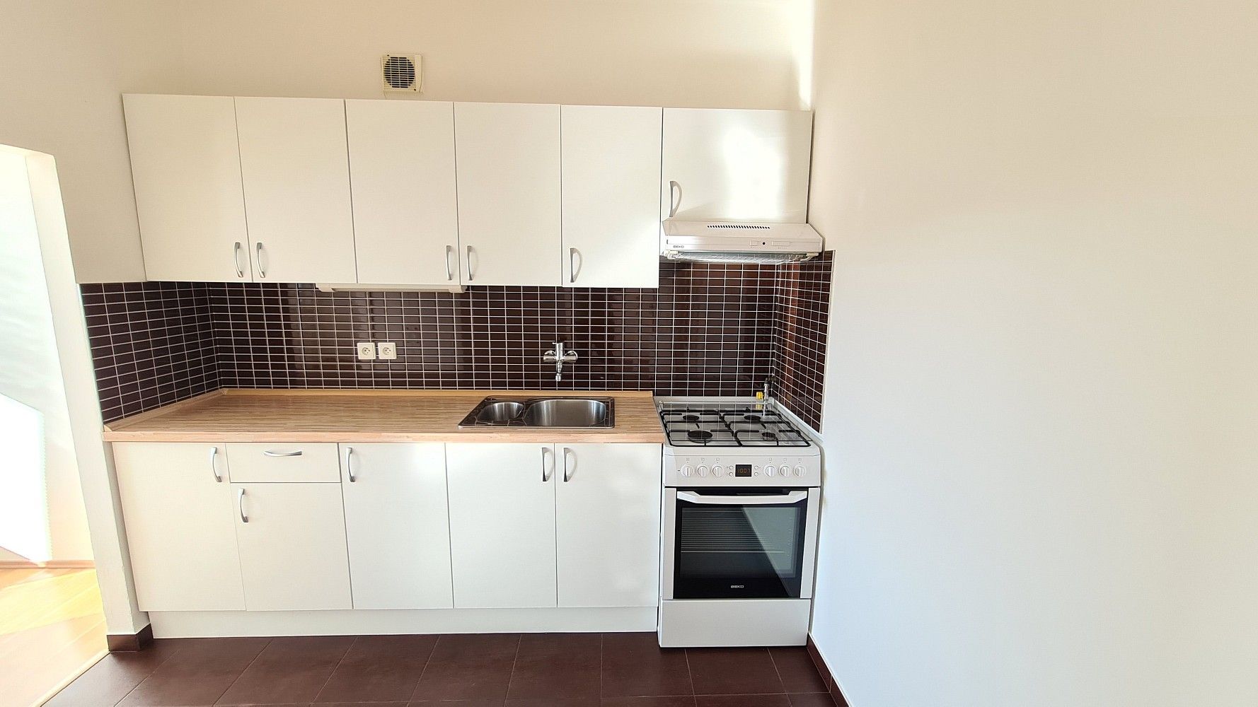 Byt 3+kk · 76 m² · Praha - Podolí, okres Praha 4, Hlavní město Praha - 3