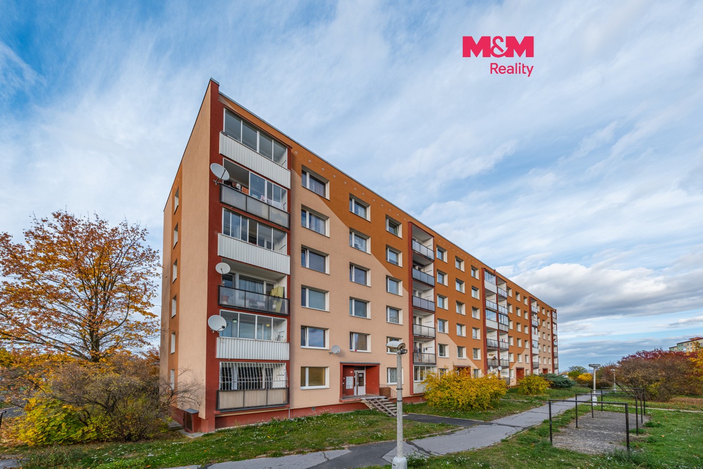 Prodej byt 1+1 - Písečná, Chomutov, 36 m² - 1