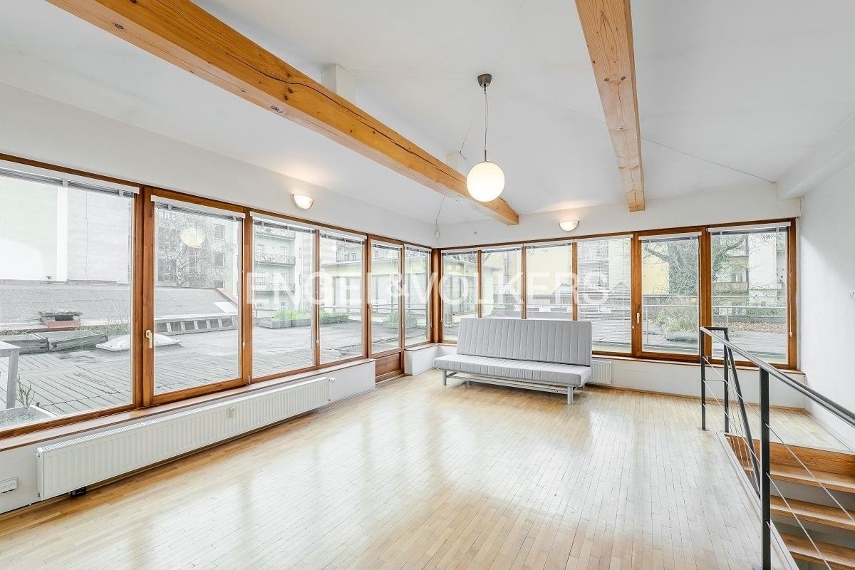 Pronájem kancelář - Balbínova, Praha, 112 m²