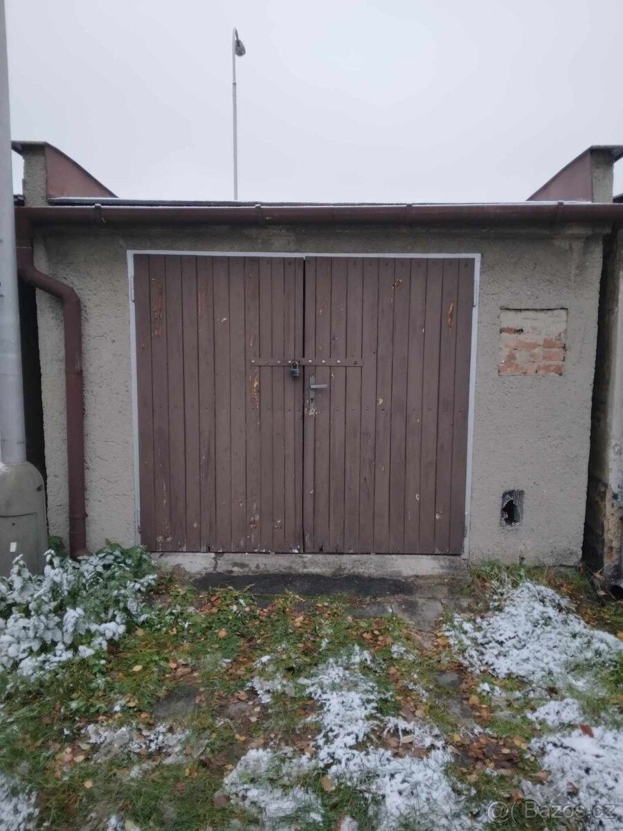 Prodej garáž - Opava, 746 01, 18 m²