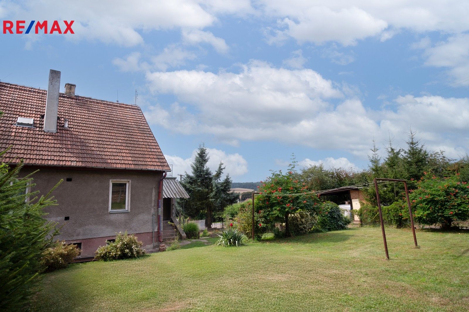 Prodej rodinný dům - Velká Černoc, Měcholupy, 134 m²