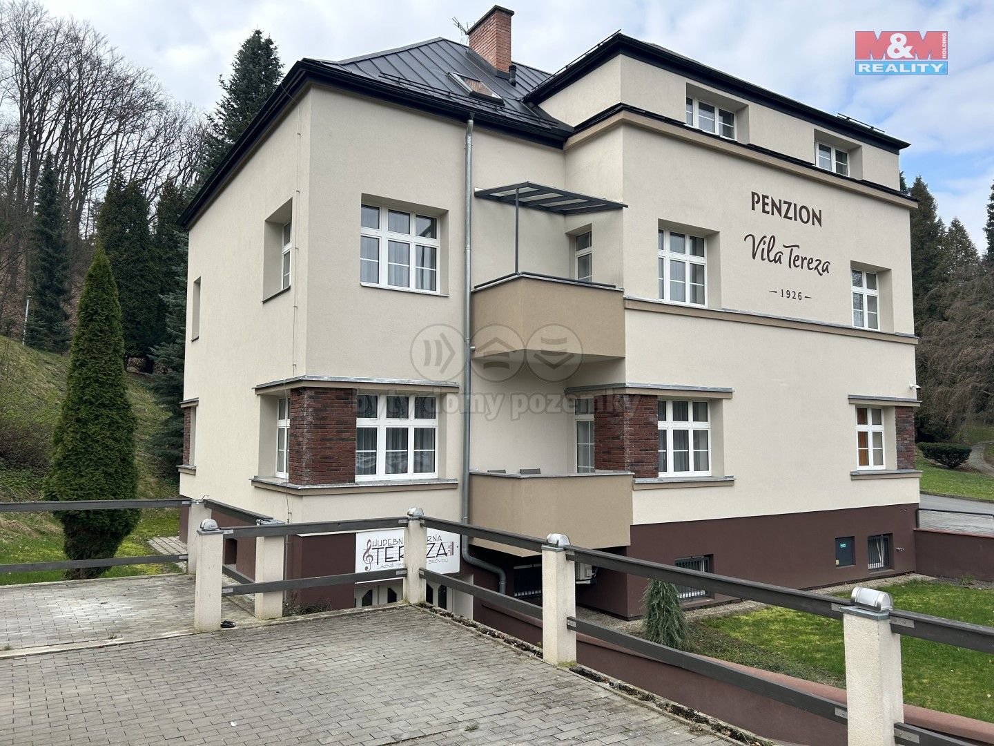 Pronájem restaurace - Tř. generála Svobody, Hranice, 120 m²