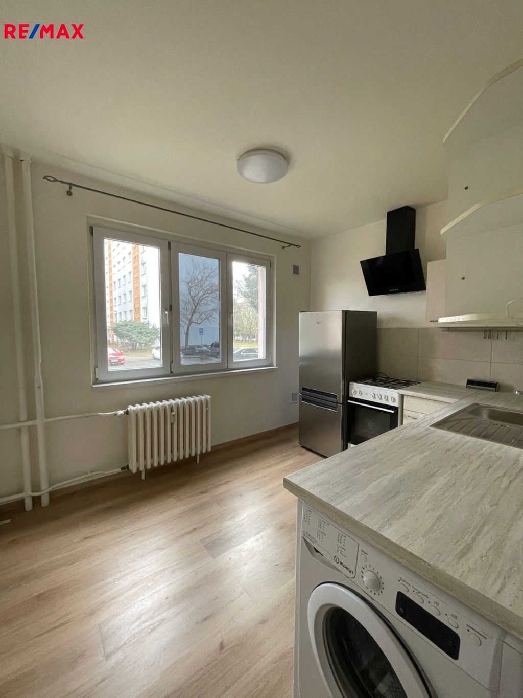 Prodej byt 1+1 - Ukrajinská 2163, Kladno, 40 m²