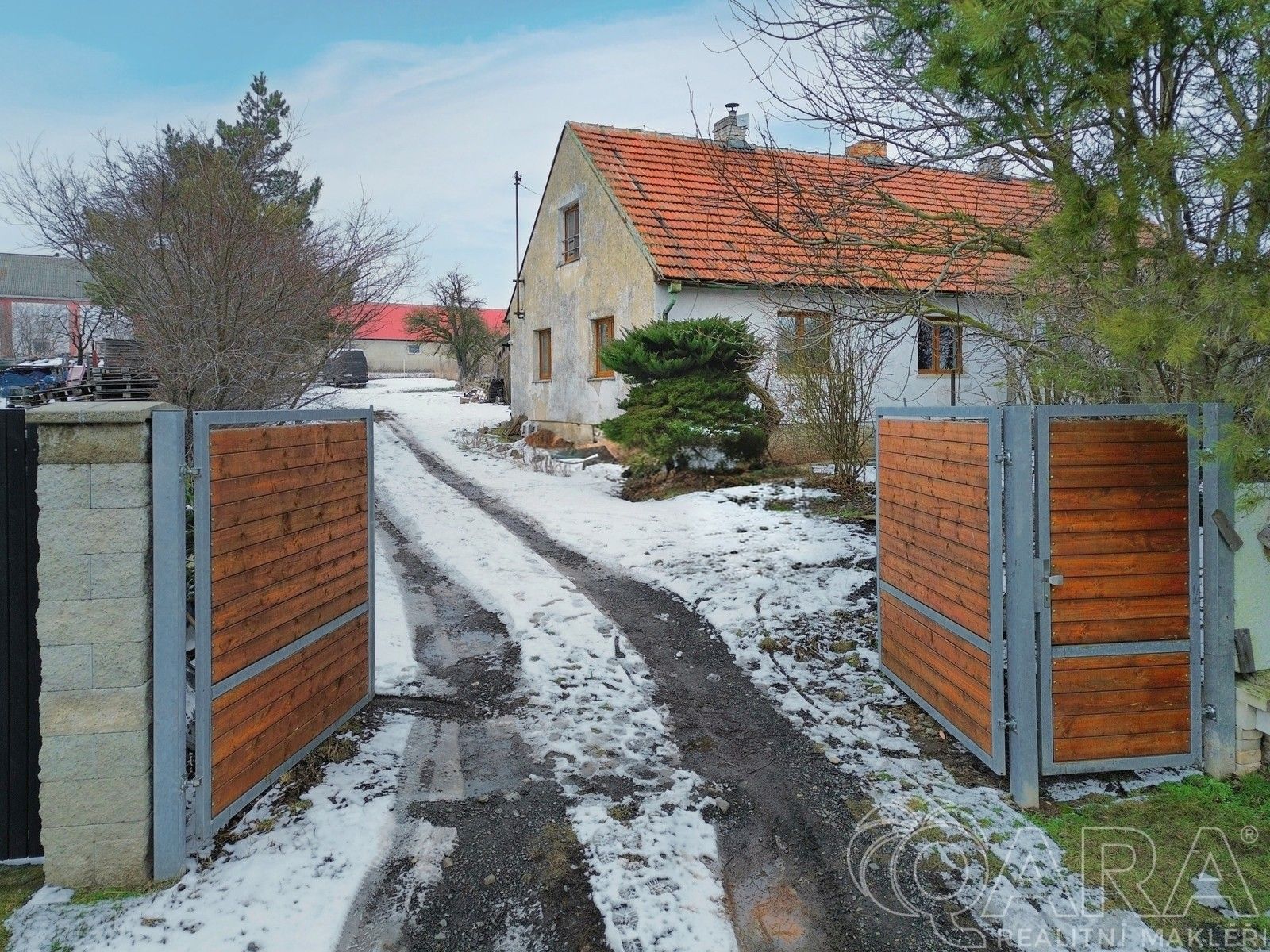 Prodej rodinný dům - Skůry, Hobšovice, 102 m²