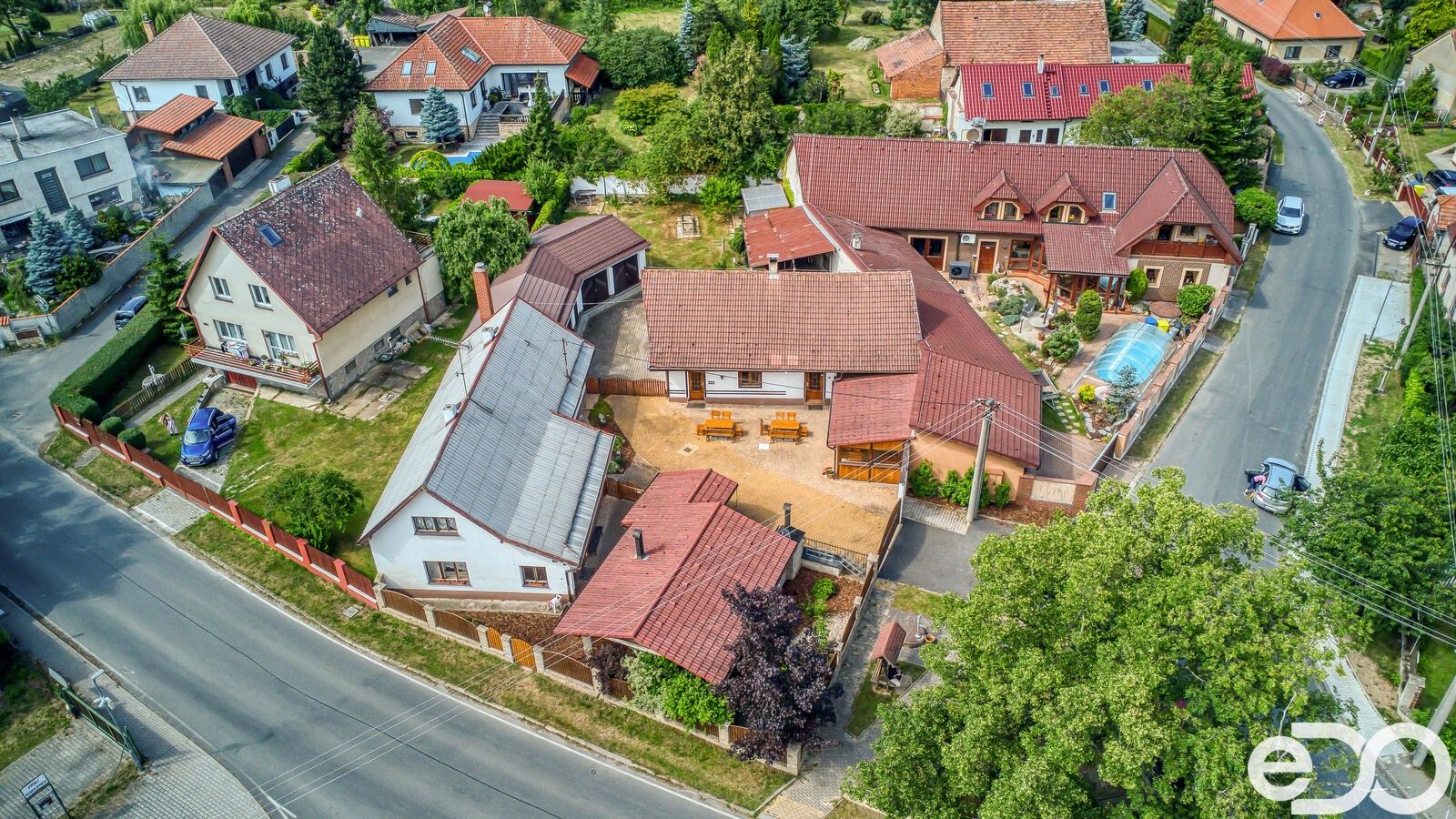 Restaurace · 178 m² · Hradešín - 3