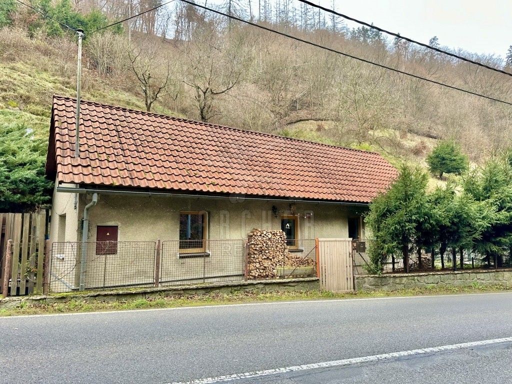 Prodej rodinný dům - Zadní konce, Štěchovice, 55 m²