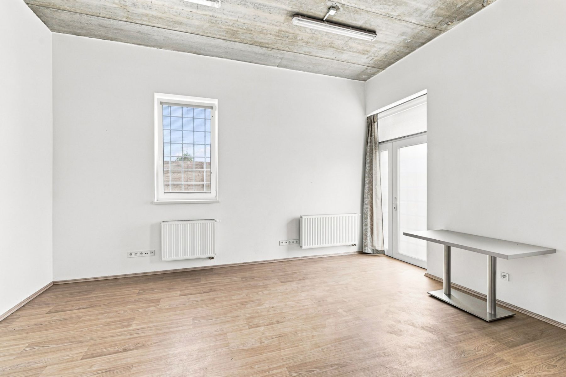 Obchodní prostory · 34 m² · Bečovská, Praha - Uhříněves - 3