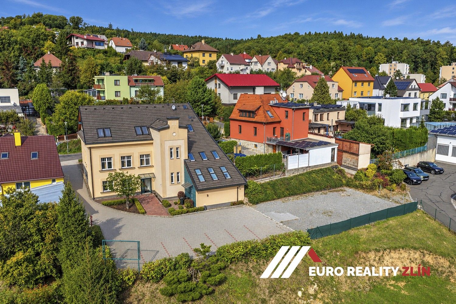 Pronájem kancelář - Vršava I, Zlín, 477 m² - 2