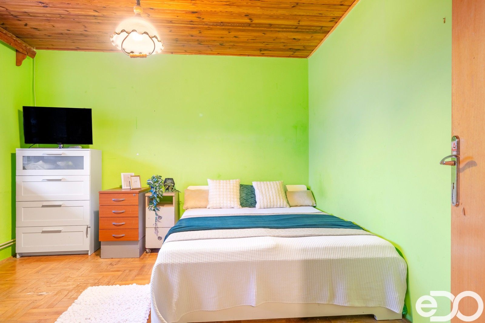 Prodej rodinný dům - Ed. Karla, Smiřice, 210 m² - 5