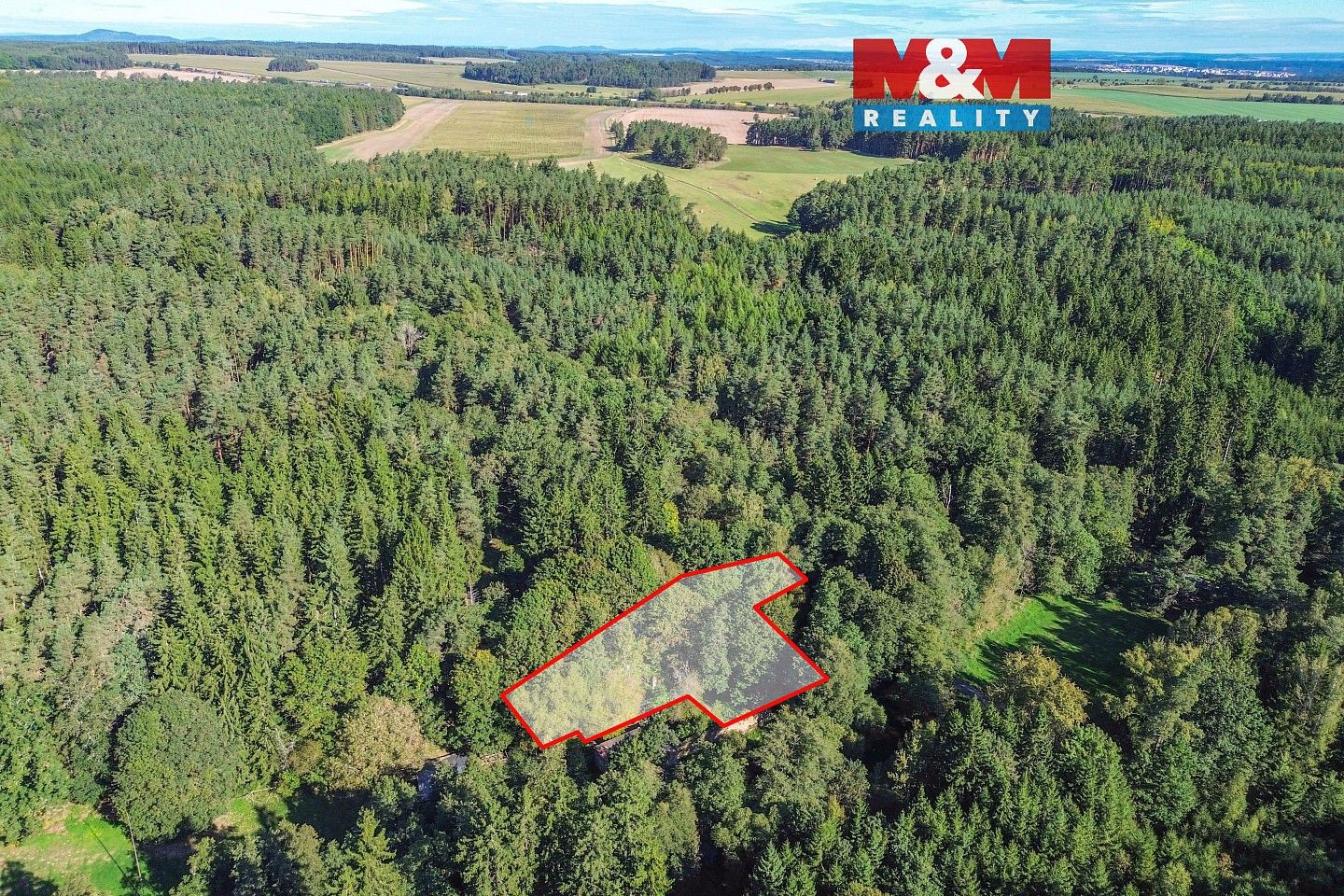 Pozemek pro bydlení, 1 051 m²