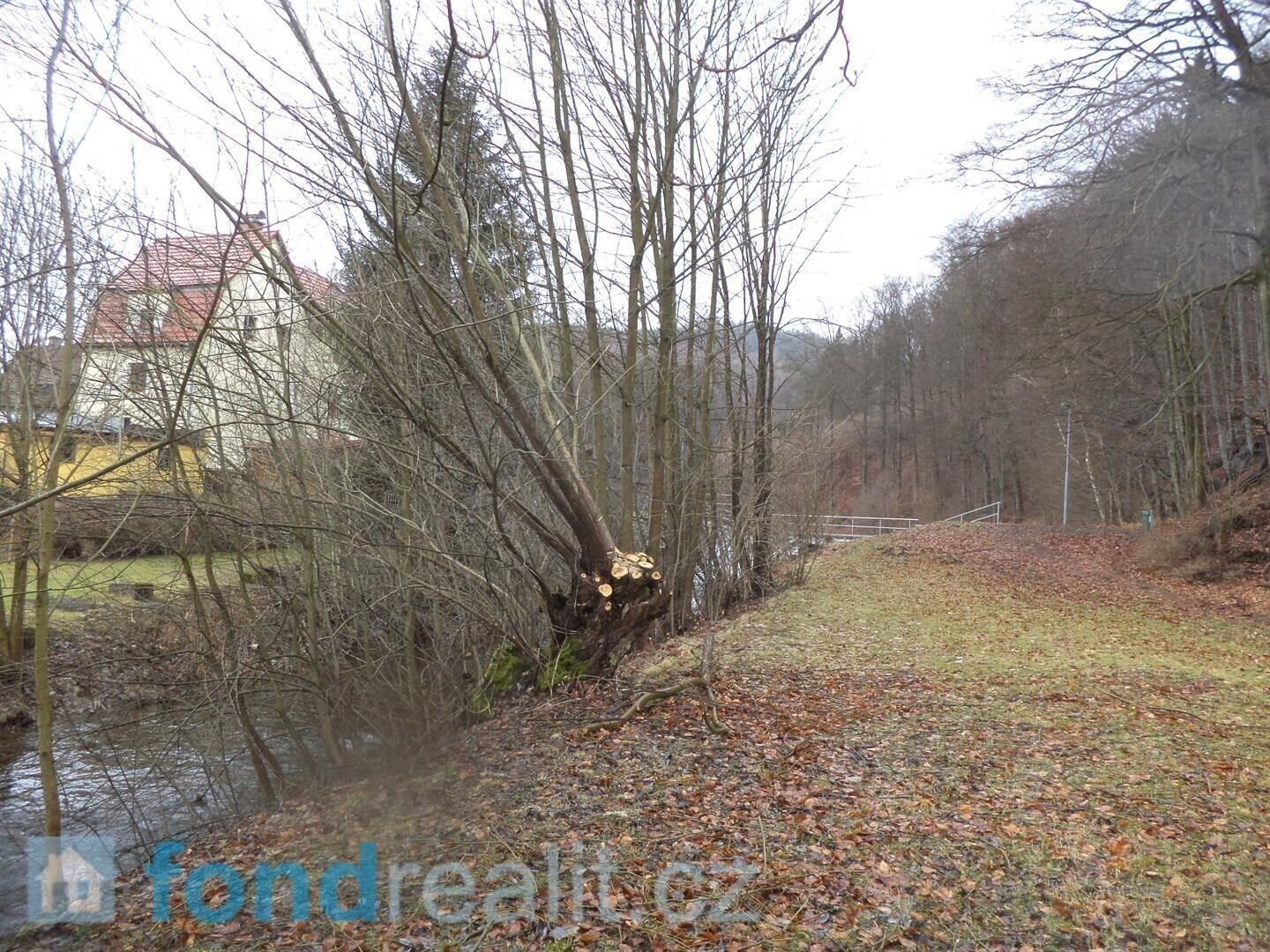 Pozemek, 214 m²