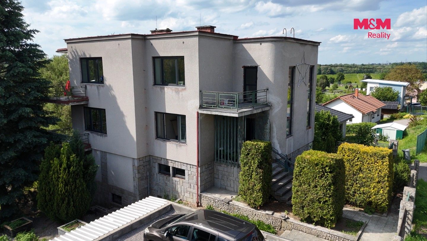 Rodinné domy, Na Zámostí, Albrechtice, 360 m² - 1