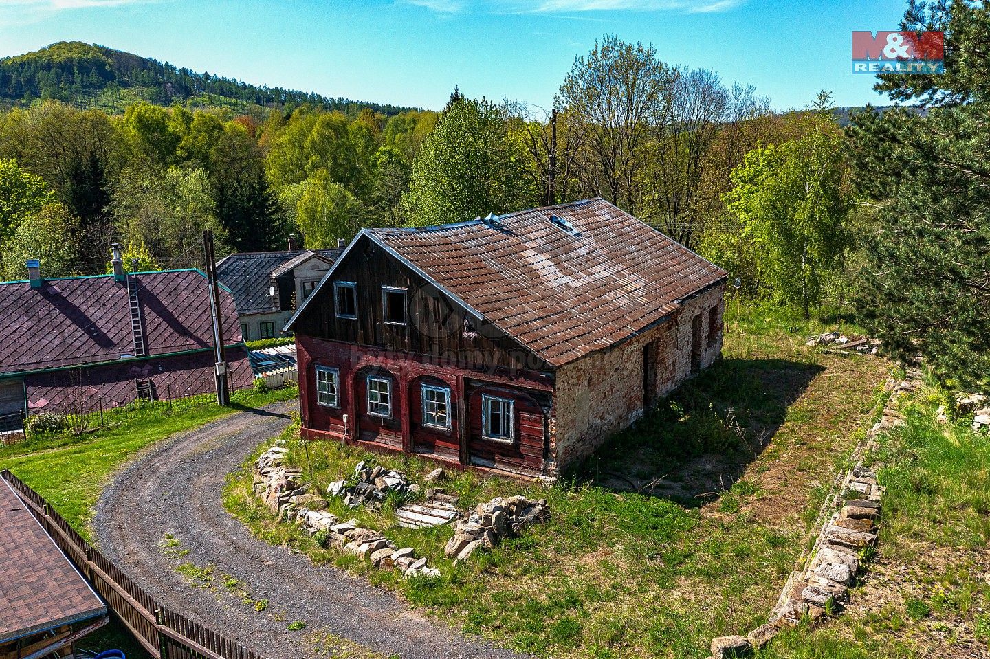 Rodinné domy, Staré Křečany, okres Děčín, Ústecký kraj, 100 m² - 1