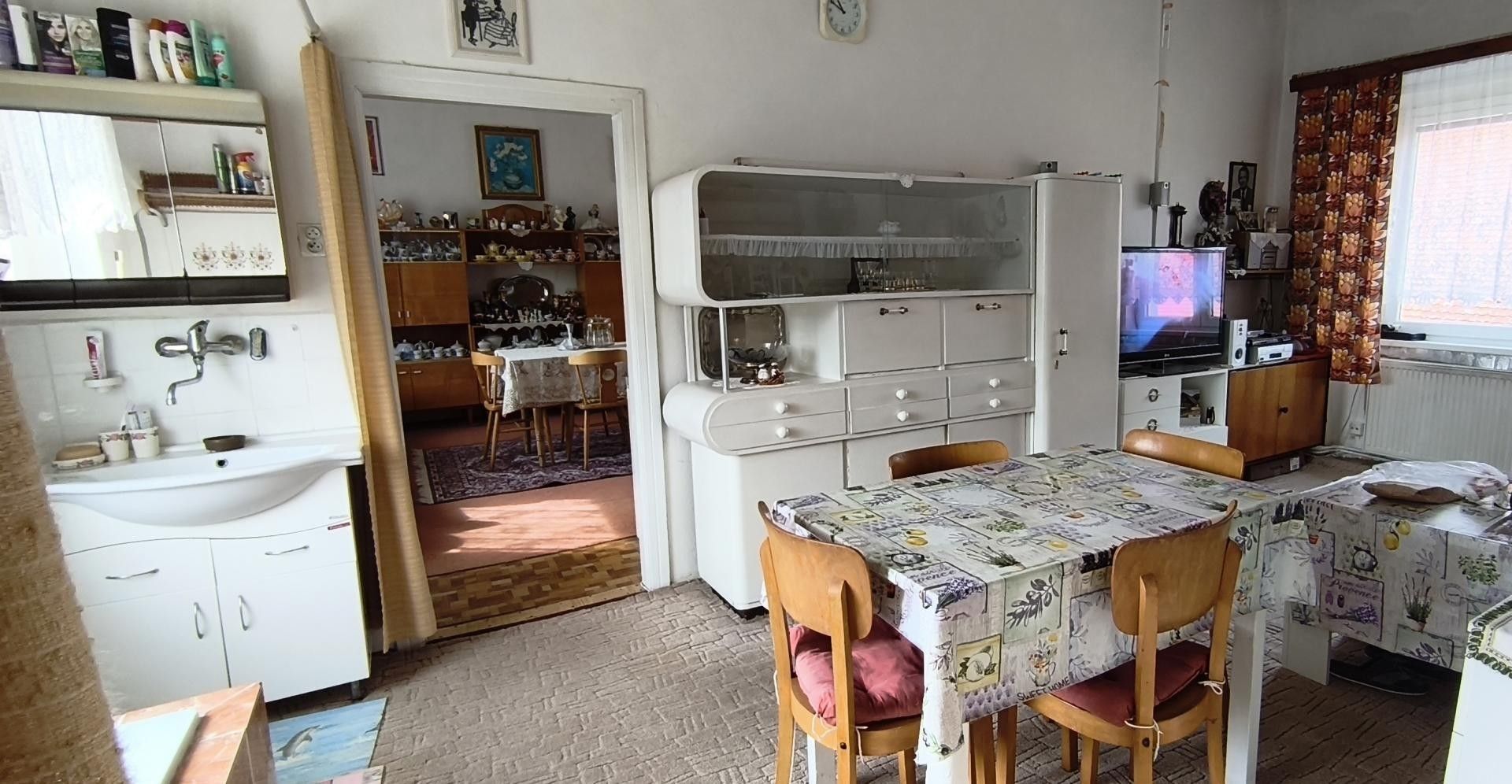 Prodej rodinný dům - K Zámku  , Libčeves, 150 m² - 5