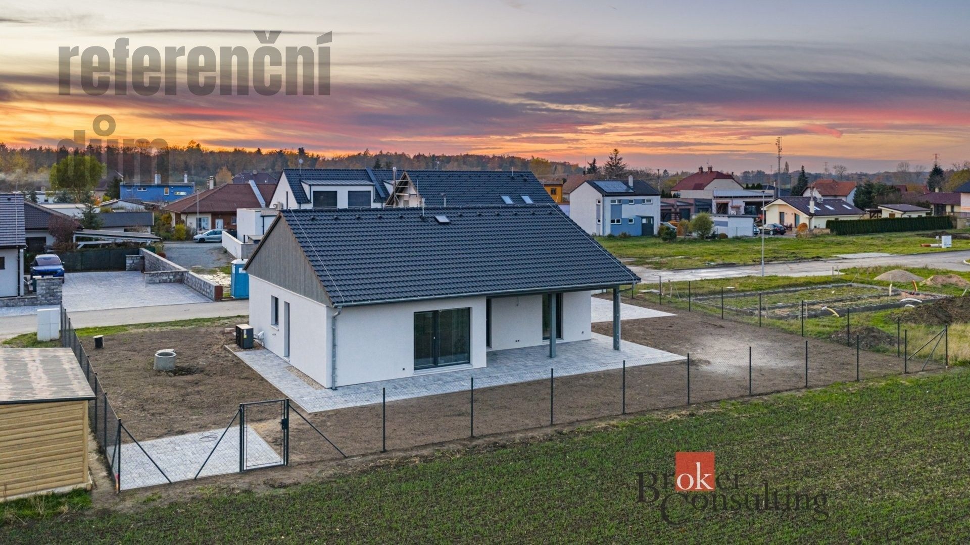 Prodej rodinný dům - Sezemice Počaply, 90 m² - 5