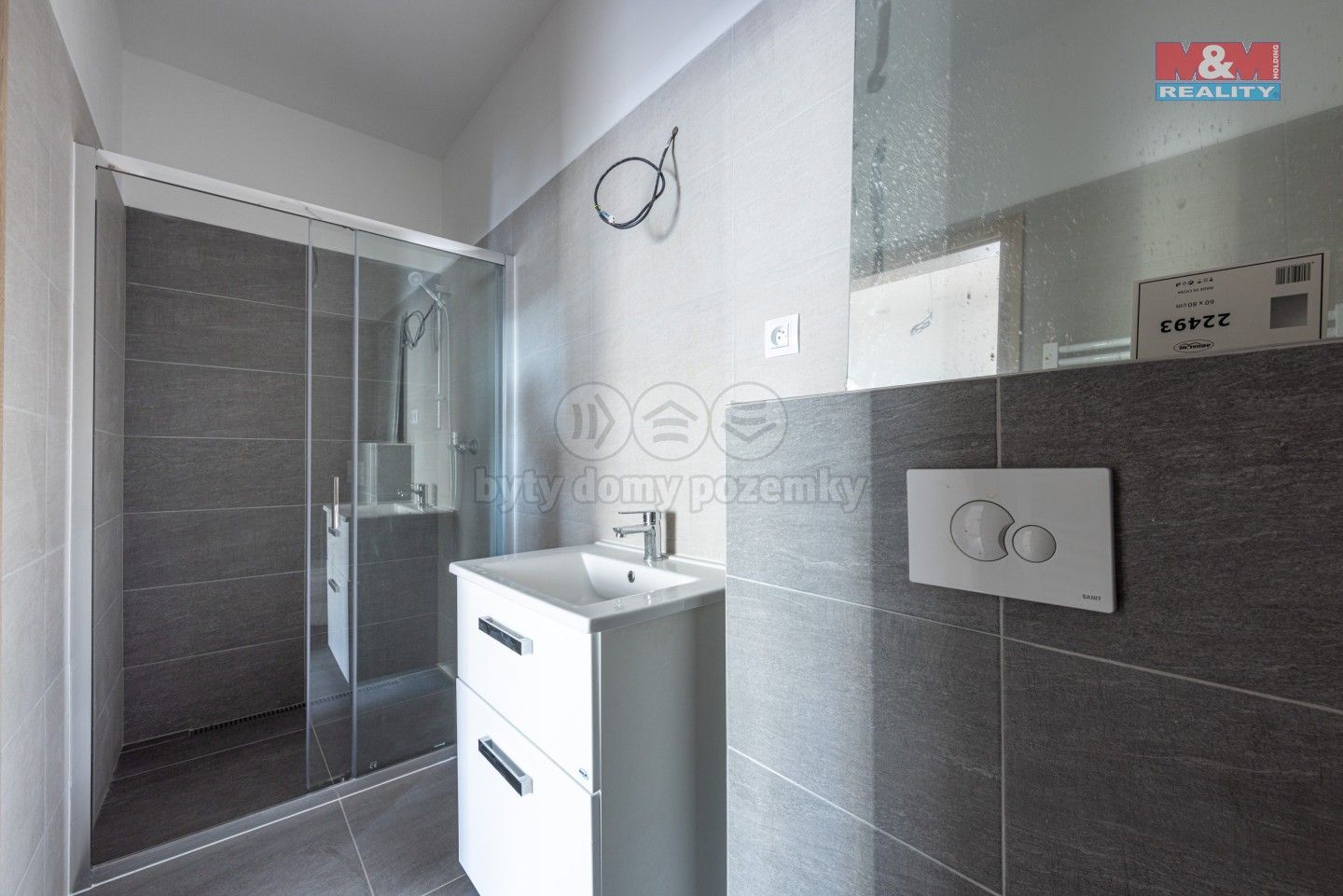 5+kk, Břehnická, Cheb, 175 m²