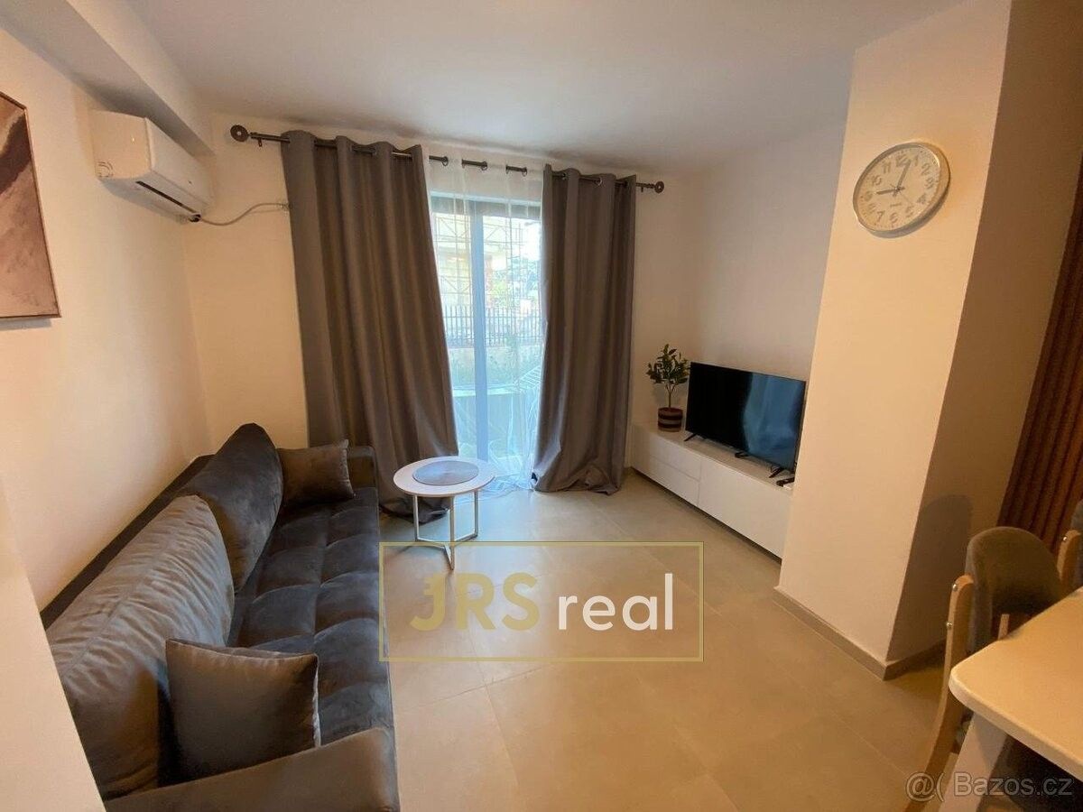 Prodej byt - 987 66, Zahraničí