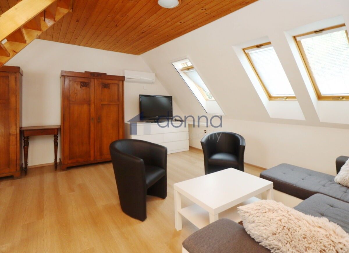 1+1, K vodojemu, Praha Smíchov, 58 m² - 2