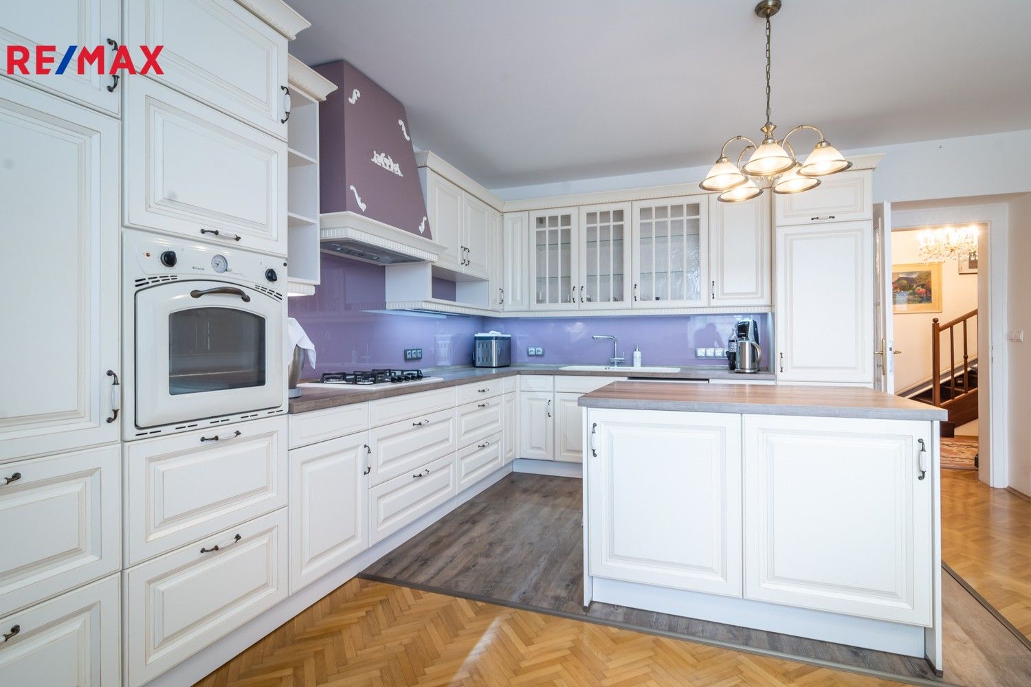 Prodej vila - Máchova, Slaný, 352 m²