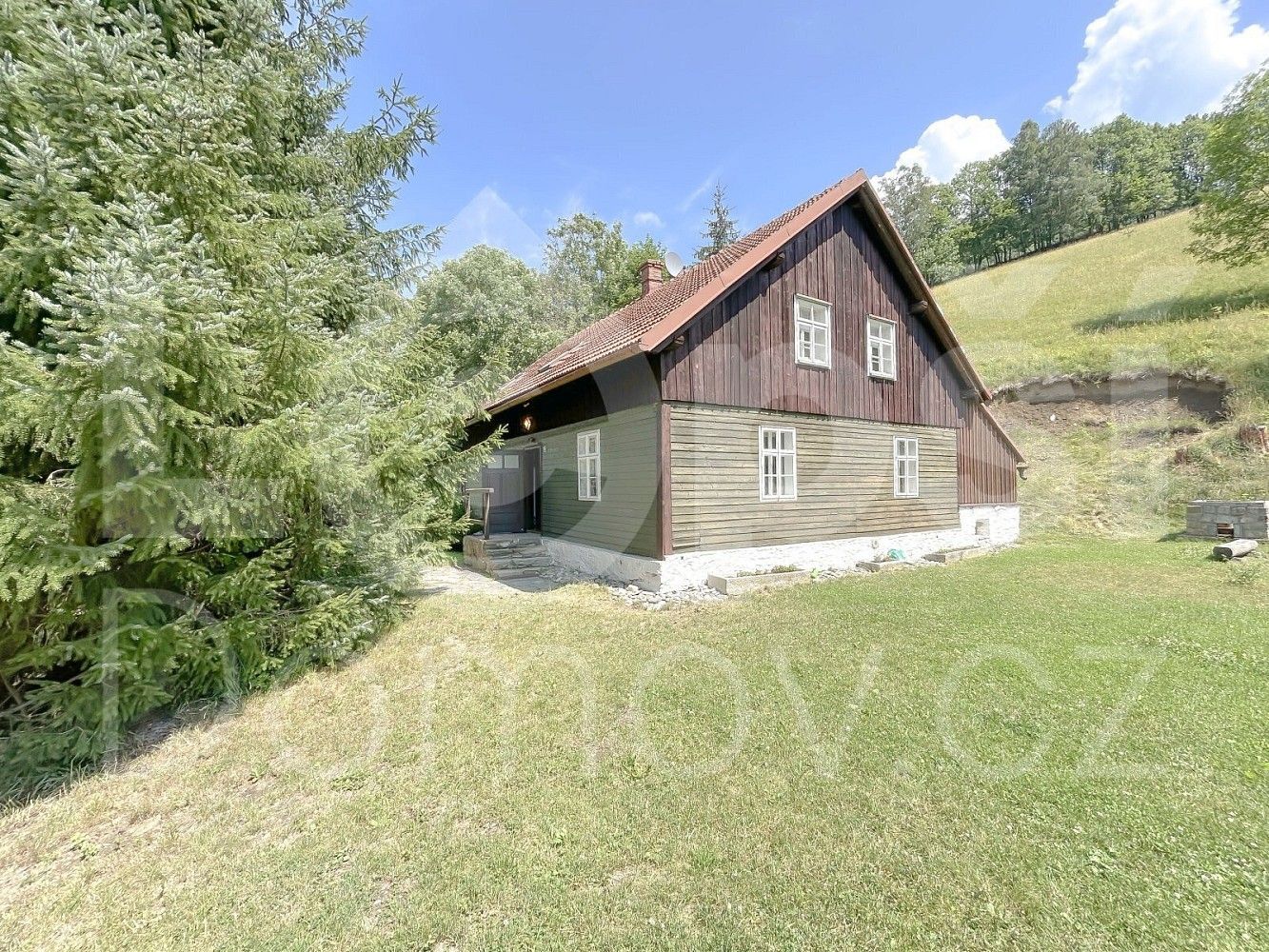 Rodinné domy, Bělá pod Pradědem - Domašov, okres Jeseník, 225 m² - 2