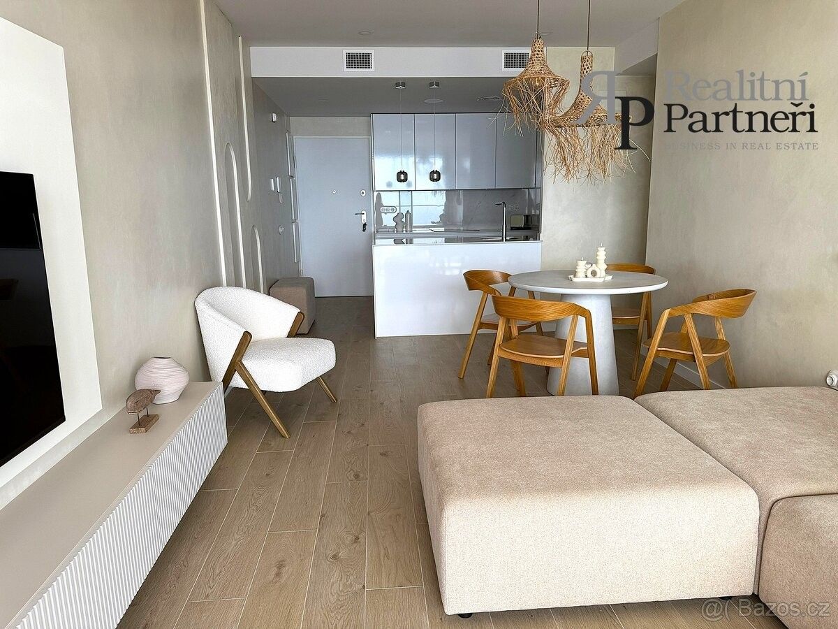 Prodej byt - 987 66, Zahraničí