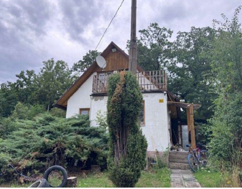 Chaty, Čisovice, 252 04