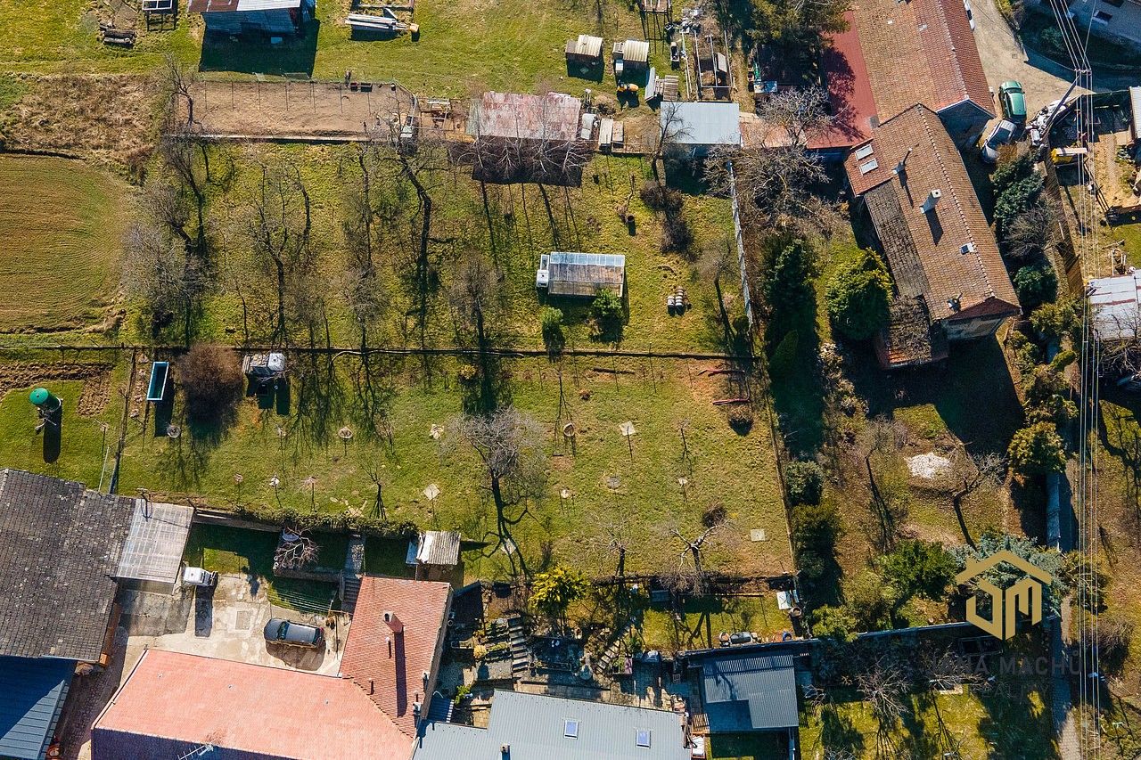 Pozemky pro bydlení, Kostelany - Lhotka, okres Kroměříž - 2