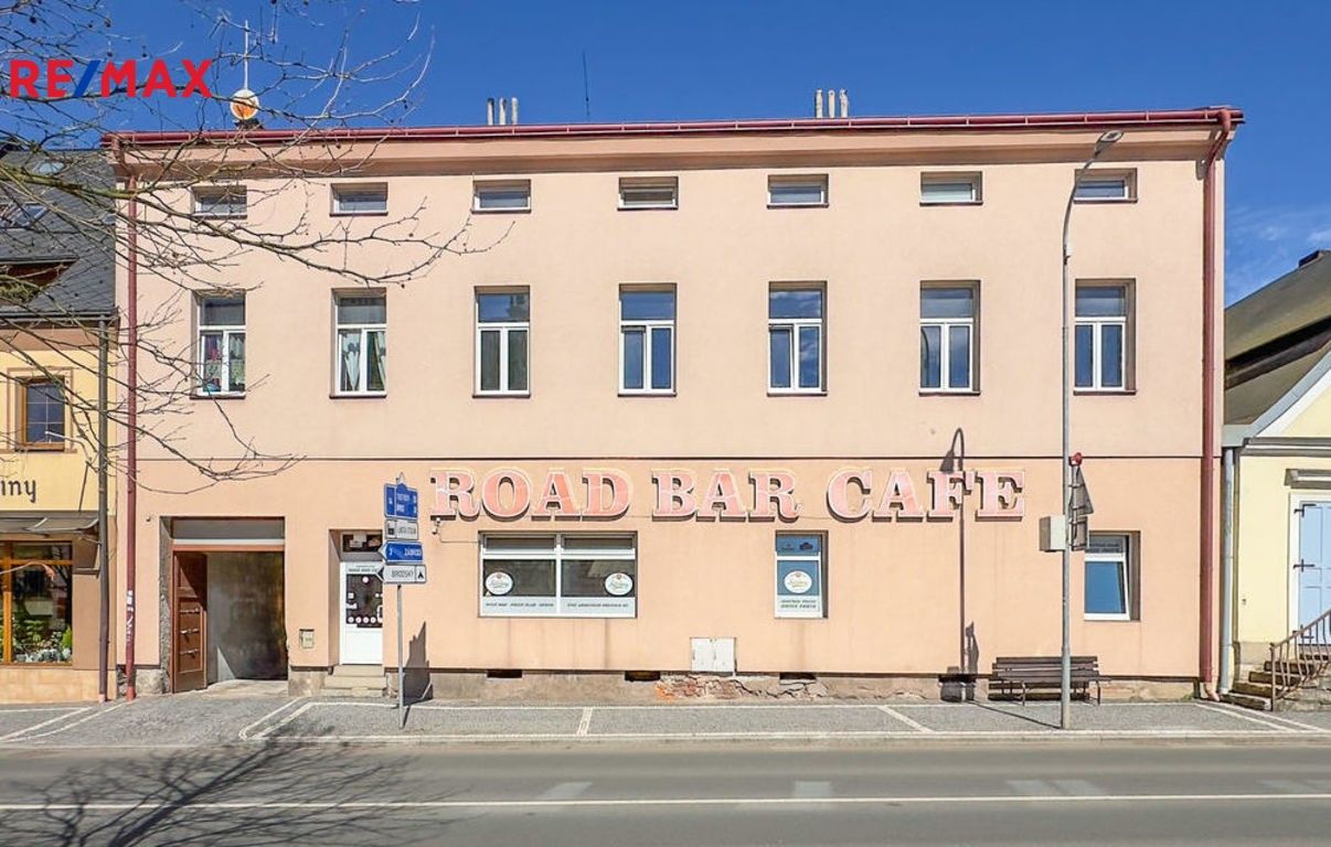 Prodej dům - Boženy Němcové, Červený Kostelec, 787 m²