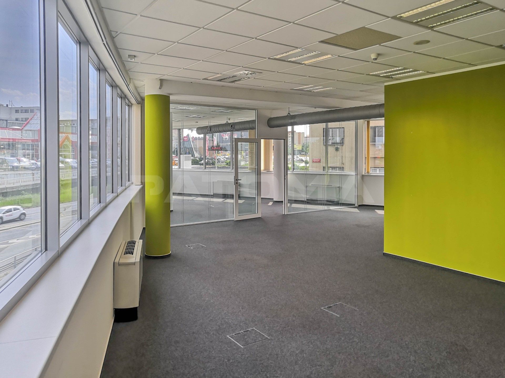 Pronájem kancelář - Doudlebská, Praha, 250 m²